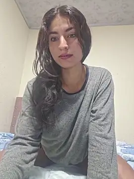 Snapshot of GISELLA__ chatting on November 11, 10:26 am GISELLA online show from November 11, 10:26 am