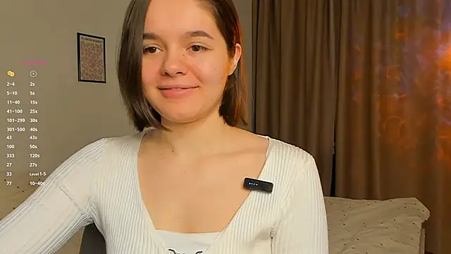 Xo Laura online show from February 20, 2:08 am