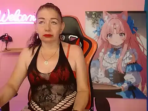 Snapshot of ESTEFANIA_344 chatting on December 18, 9:21 pm ESTEFANIA 344 online show from December 18, 9:21 pm