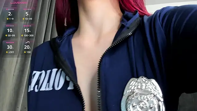 Snapshot of ScarletFlamee chatting on November 10, 8:41 pm ScarletFlamee online show from November 10, 8:41 pm