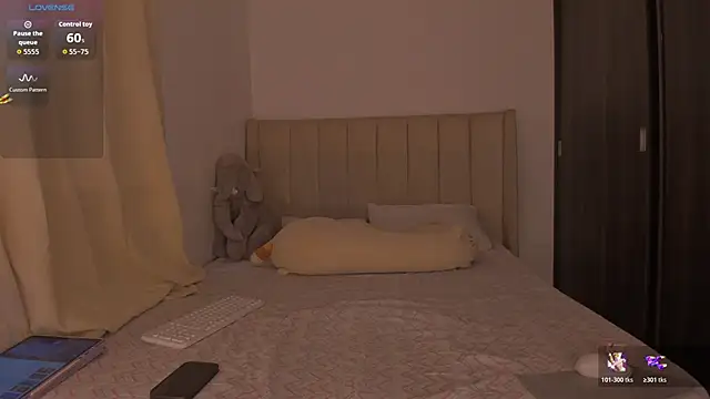 bergmanamii online show from February 25, 9:46 pm