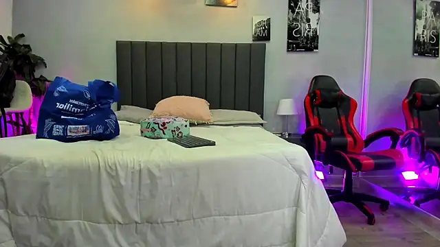 kendra london online show from March 7, 11:18 am