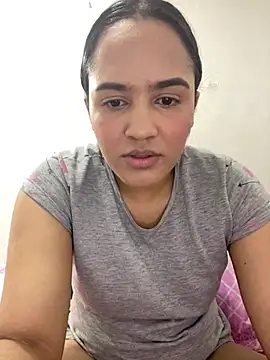 Snapshot of Ivy_08 chatting on July 19, 1:53 am Ivy 08 online show from July 19, 1:53 am
