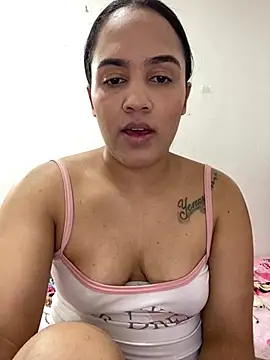 Snapshot of Ivy_08 chatting on July 29, 9:13 pm Ivy 08 online show from July 29, 9:13 pm
