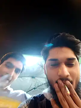 Snapshot of NoorxxxVampire chatting on November 15, 4:03 pm NoorxxxVampire online show from November 15, 4:03 pm