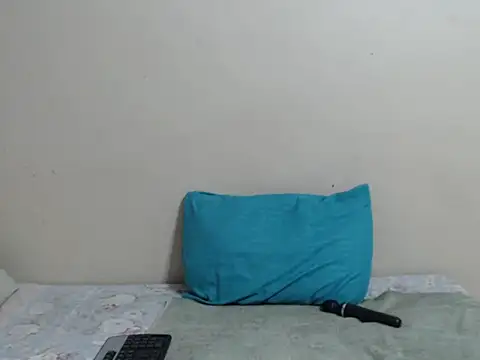 SexyLipss  online show from March 16, 5:50 pm