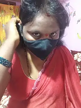 Snapshot of hyd_couple7878 chatting on July 10, 3:36 pm hyd couple7878 online show from July 10, 3:36 pm