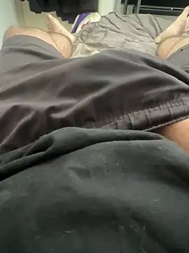 adamblunt59 online show from April 10, 4:39 am