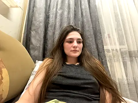 Snapshot of HelgaMun chatting on November 7, 3:17 am HelgaMun online show from November 7, 3:17 am