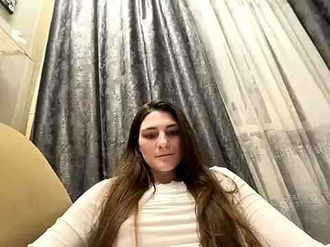 Snapshot of HelgaMun chatting on November 13, 5:56 pm HelgaMun online show from November 13, 5:56 pm