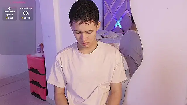 Eiden Blake online show from April 9, 1:38 am