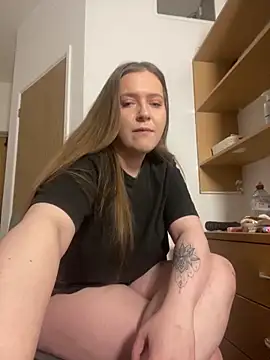 LiahLovexoxx online show from December 14, 2:06 am