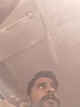 Snapshot of sexychd chatting on November 9, 6:12 am sexychd online show from November 9, 6:12 am