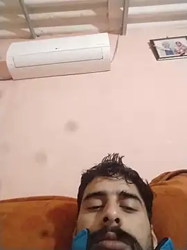 Snapshot of sexychd chatting on November 24, 2:44 am sexychd online show from November 24, 2:44 am