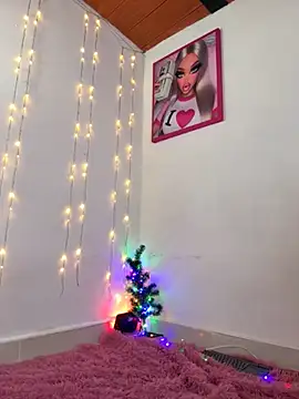 alexa bluee online show from December 16, 5:45 am