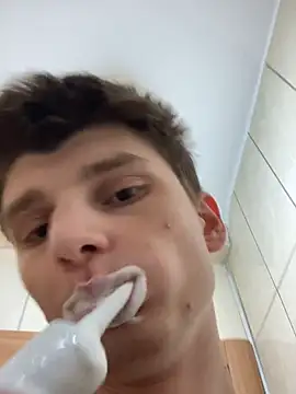 zackdelfon online show from November 20, 10:42 pm