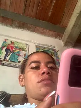 Snapshot of Megan2026 chatting on December 14, 3:39 pm Megan2026 online show from December 14, 3:39 pm