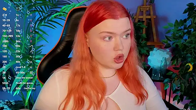 Snapshot of AriettaHeart chatting on November 5, 3:23 pm AriettaHeart online show from November 5, 3:23 pm