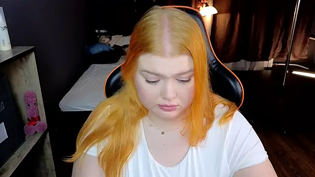 AriettaHeart online show from February 16, 8:05 pm