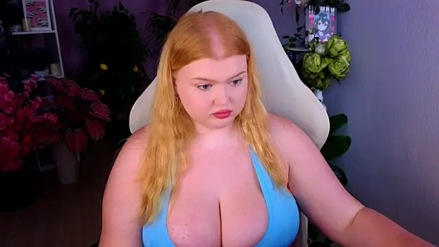 Snapshot of AriettaHeart chatting on April 30, 8:57 pm AriettaHeart online show from April 30, 8:57 pm