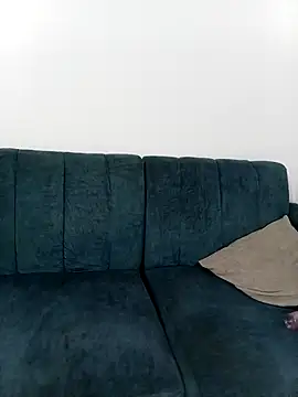 Snapshot of Ari_1217 chatting on December 18, 11:55 pm Ari 1217 online show from December 18, 11:55 pm