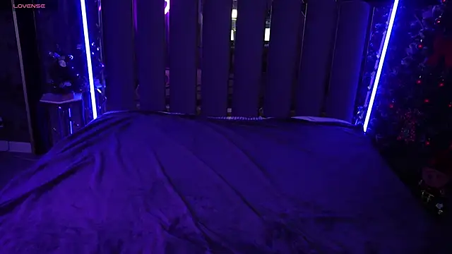 DanielaReign online show from December 16, 1:38 pm