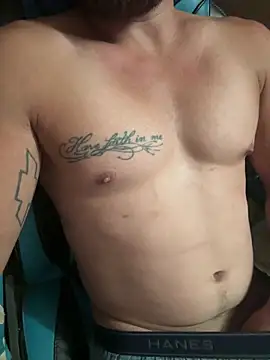 bkuterbach2015 online show from April 10, 12:27 am