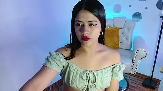 Snapshot of Ashley_Stone01 chatting on November 20, 12:44 am Ashley Stone01 online show from November 20, 12:44 am