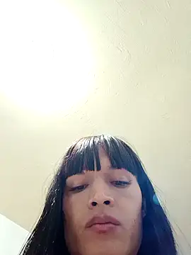 Snapshot of PaulinaLondra2 chatting on November 10, 1:48 am PaulinaLondra2 online show from November 10, 1:48 am