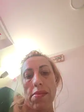 Yourdreams666999 online show from May 22, 5:58 am