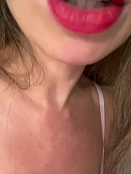 Melzinhasweet online show from March 12, 2:12 pm