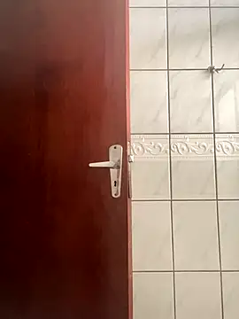 Snapshot of D_didih chatting on December 2, 11:26 am D didih online show from December 2, 11:26 am