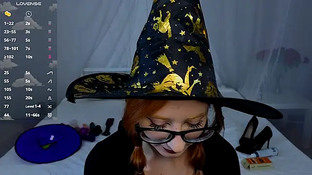 Snapshot of WICKEDEMBER chatting on November 29, 1:52 am WICKEDEMBER online show from November 29, 1:52 am