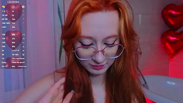 WICKEDEMBER online show from February 11, 1:43 am