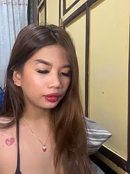 Snapshot of sexylove19 chatting on February 11, 2:22 pm sexylove19 online show from February 11, 2:22 pm