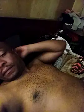 Snapshot of BBC-KING-100 chatting on December 20, 11:45 pm BBC-KING-100 online show from December 20, 11:45 pm