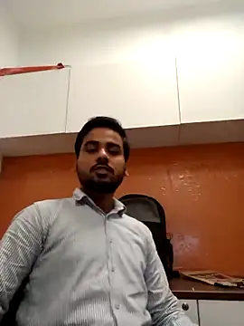 naughtyboyjii online show from November 19, 4:56 am