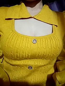 Snapshot of LenaLy2k chatting on December 14, 12:38 am LenaLy2k online show from December 14, 12:38 am