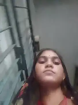 Snapshot of Jooli_cuty chatting on November 9, 12:25 pm Jooli cuty online show from November 9, 12:25 pm