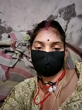 Snapshot of Jooli_cuty chatting on December 17, 5:02 am Jooli cuty online show from December 17, 5:02 am