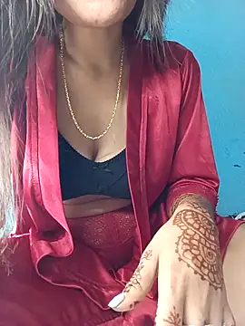 Snapshot of Saniya76 chatting on November 30, 5:39 pm Saniya76 online show from November 30, 5:39 pm