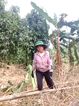 Snapshot of be-yeu chatting on December 2, 1:44 am be-yeu online show from December 2, 1:44 am