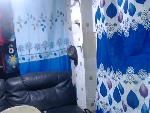 Snapshot of 14asiancumcute chatting on November 11, 1:44 pm 14asiancumcute online show from November 11, 1:44 pm