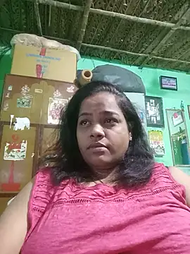 Snapshot of Madhumitha99 chatting on June 8, 2:12 am Madhumitha99 online show from June 8, 2:12 am