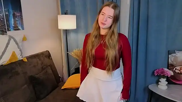 MowasaBritten online show from December 1, 2:55 pm