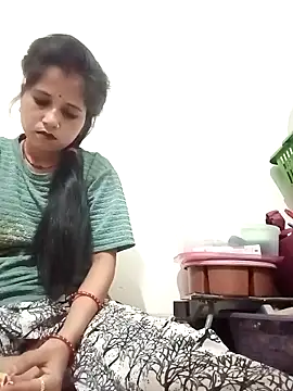 Sanjna babby online show from April 4, 4:26 pm