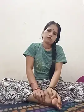 Snapshot of Sanjna_babby chatting on June 7, 1:48 pm Sanjna babby online show from June 7, 1:48 pm