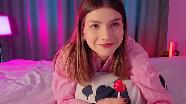 Snapshot of WilmaJohnson chatting on February 16, 7:26 am WilmaJohnson online show from February 16, 7:26 am