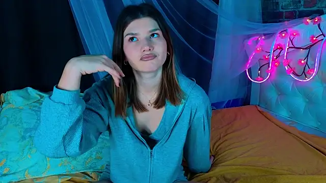 Snapshot of WilmaJohnson chatting on March 1, 10:28 am WilmaJohnson online show from March 1, 10:28 am