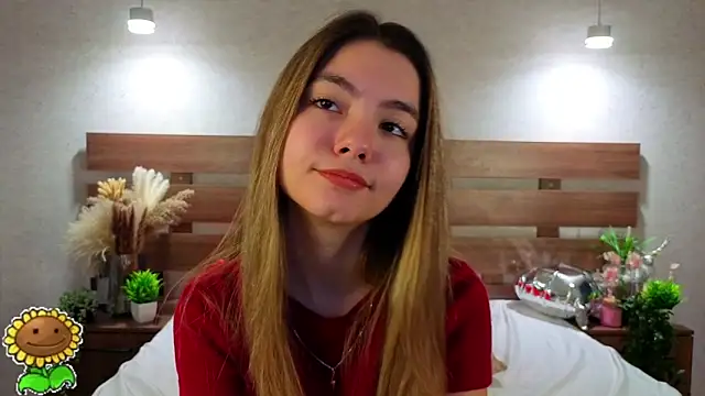 Snapshot of MargieDavidson chatting on February 17, 8:44 am MargieDavidson online show from February 17, 8:44 am